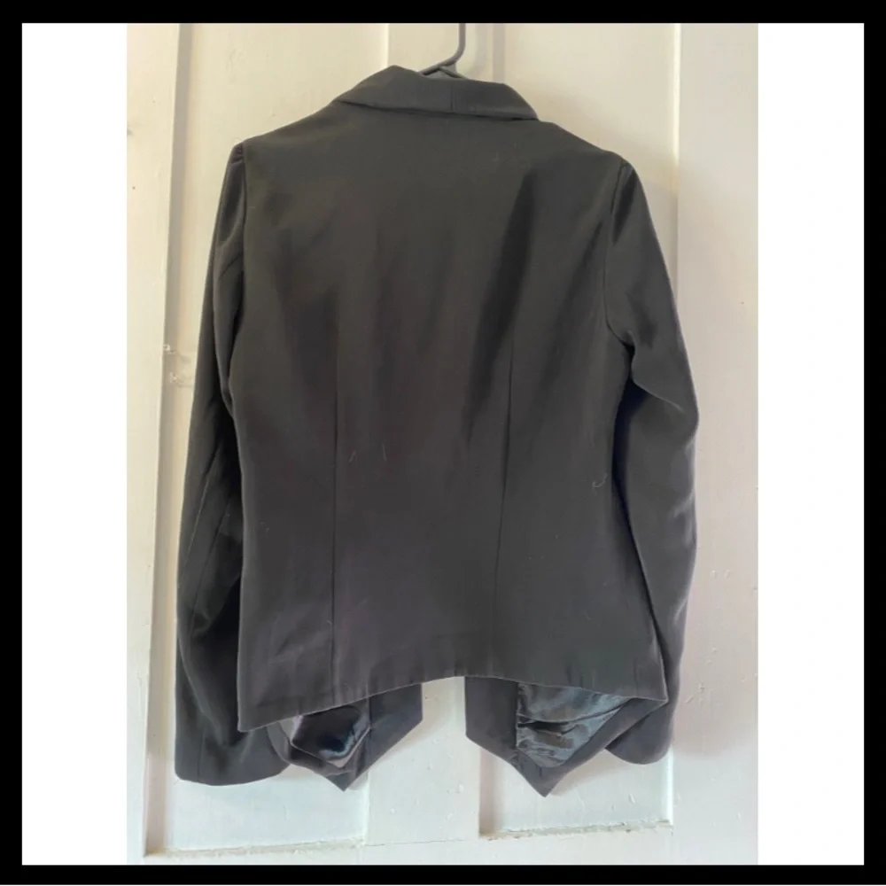 Forever 21 Blazer - Picture 2 of 3